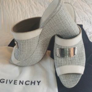 Designer shoes Givency